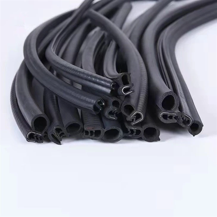 Metal Inserted EPDM Extrusion high quality